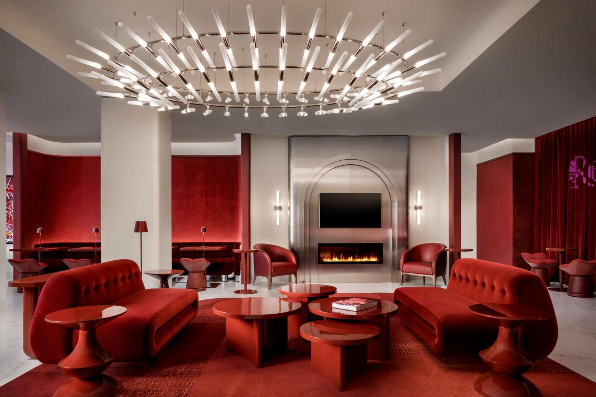 Revery Toronto Downtown, Curio Collection By Hilton Dış mekan fotoğraf